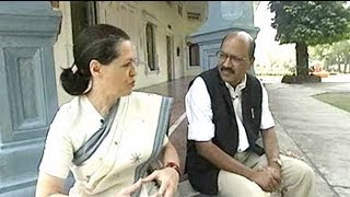 Walk The Talk Sonia Gandhi Aired February 2004 [upl. by Perlie286]