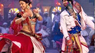 Ishqyaun Dhishqyaun  Full Song With Lyrics  Goliyon Ki Raasleela Ramleela [upl. by Anaiviv657]