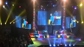 The Wiggles Wollongong 19th Dec 2012 1pm Full Show [upl. by Aihsenad573]