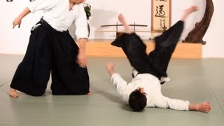 How to Do Tai Sabaki  Aikido Lessons [upl. by Noirret]