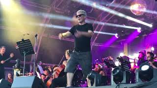 Bez from Happy Monday dancing to Haçienda Classiçal  Live  Happy Days Festival 2018  HD [upl. by Fonzie409]