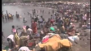 1994 Rwanda genocide refugees raw footage [upl. by Yanej520]