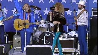 Willie Nelson Arlo Guthrie and Dottie West  The City of New Orleans Live at Farm Aid 1985 [upl. by Pepito533]